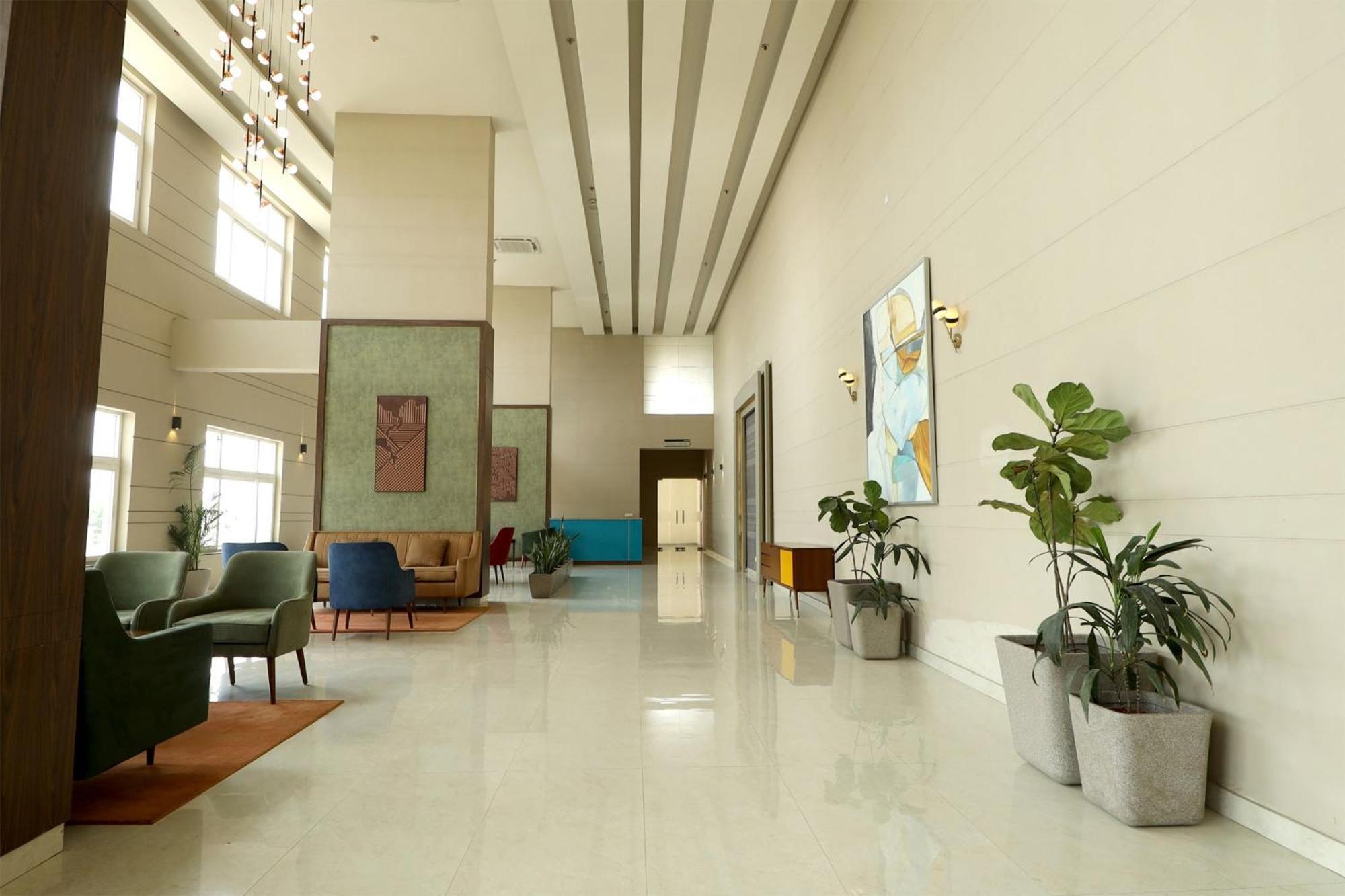 Studio Apartment By La Valentino Near Expo Mart Greater Noida Exterior photo