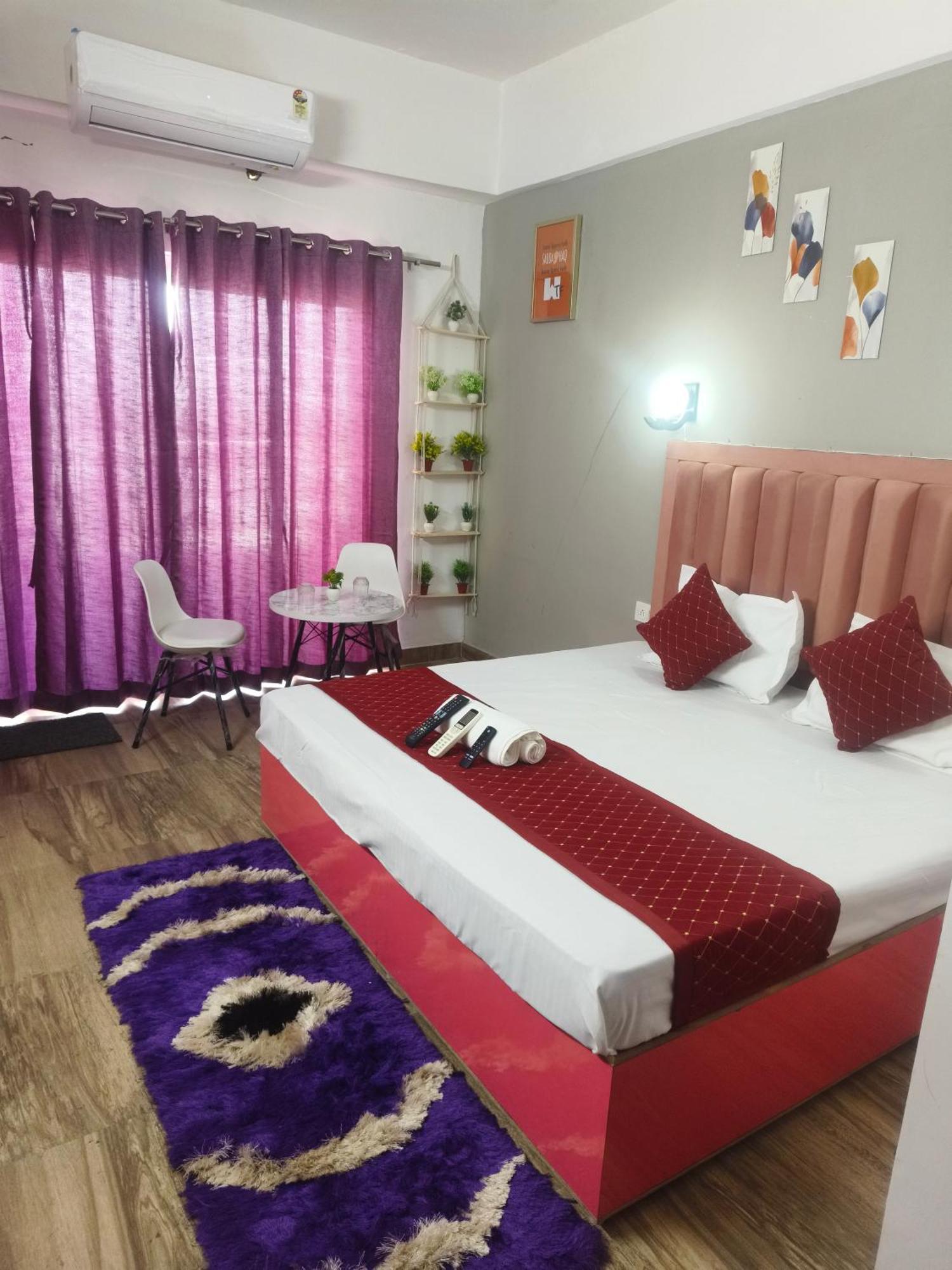 Studio Apartment By La Valentino Near Expo Mart Greater Noida Exterior photo