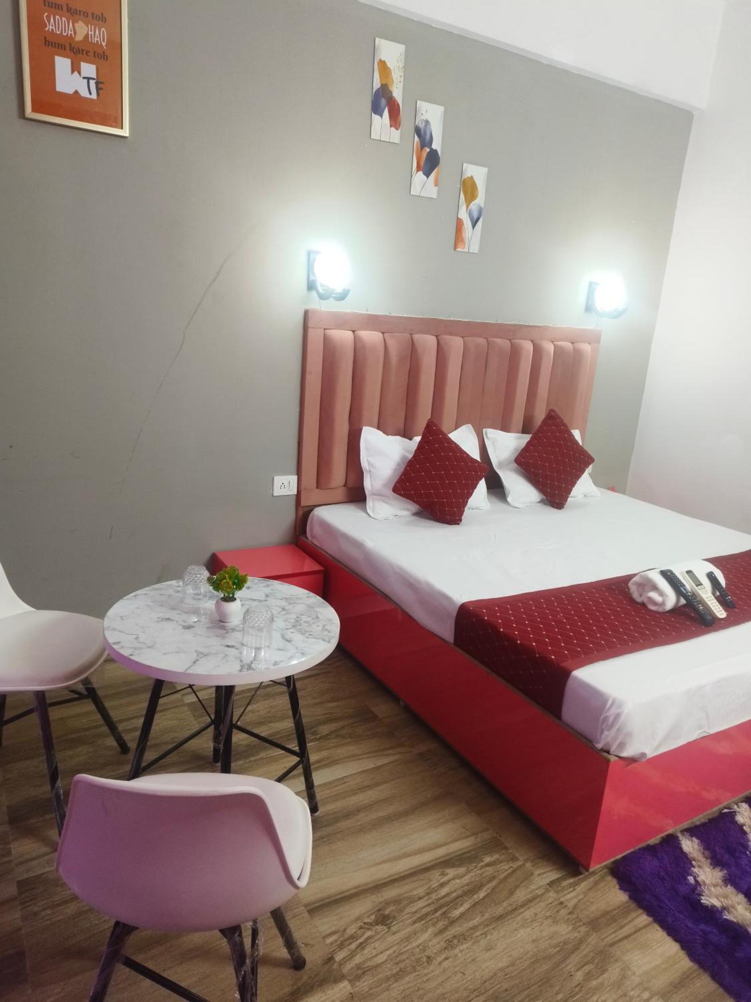 Studio Apartment By La Valentino Near Expo Mart Greater Noida Exterior photo