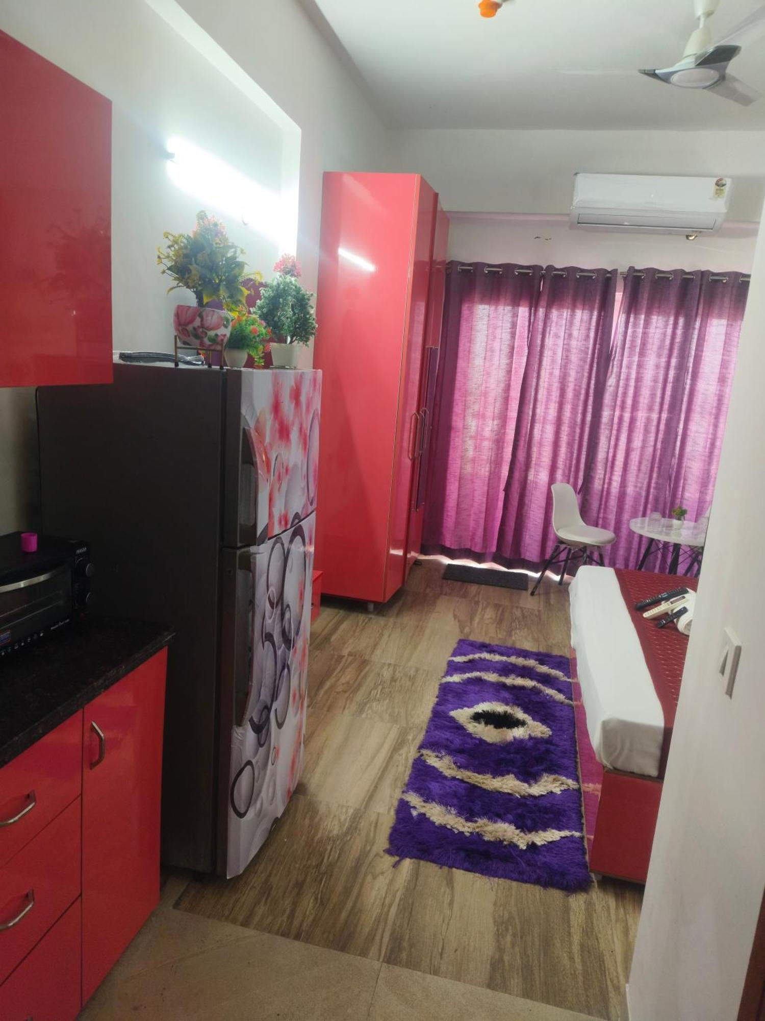 Studio Apartment By La Valentino Near Expo Mart Greater Noida Exterior photo